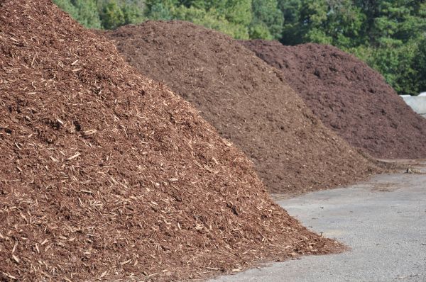 Brown Mulch Delivery in Brighton